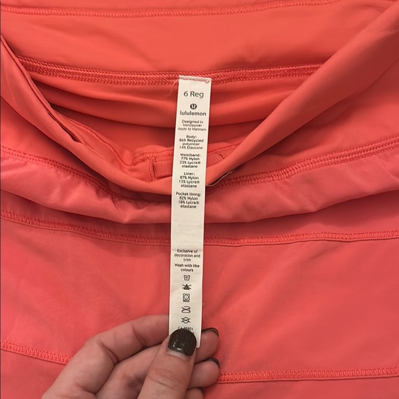 GUC Lululemon Pace Rival Mini Skirt Size 6 - Picture 2 of 3